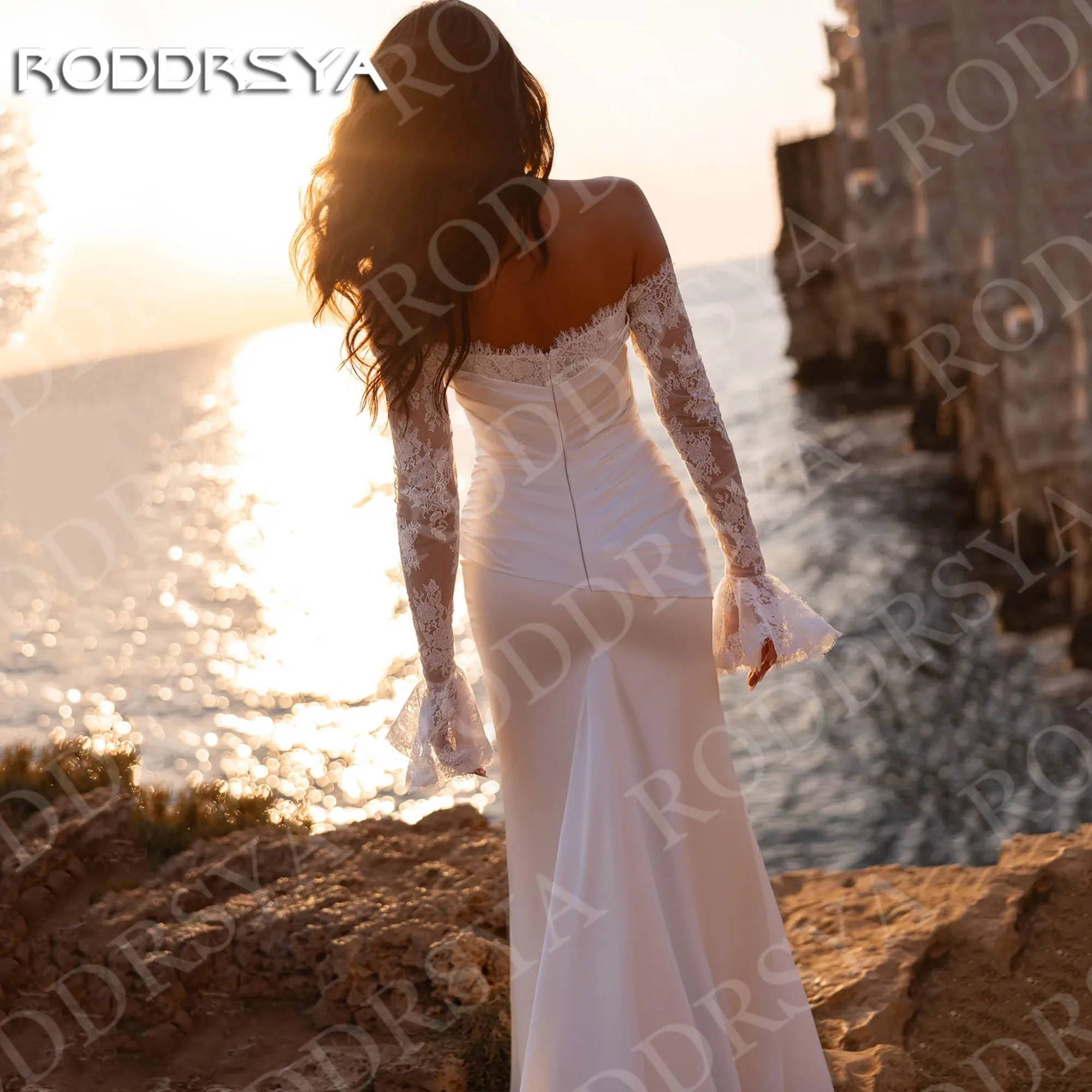 Roddrsya praia vestidos de casamento para mulher fora do ombro renda romântica manga longa sereia cetim vestido de noiva personalizado Vestidos de noiva de praia para mulher fora do ombro renda romântico de manga longa