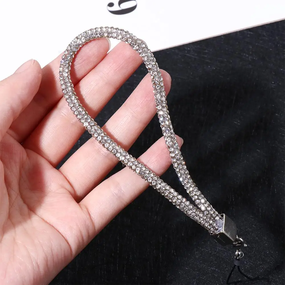 短い携帯電話ストラップ ダイヤモンドペンダント 電話チャーム 紛失防止ストラップ 携帯電話ストラップ 電話リストチェーン 携帯電話チェーン