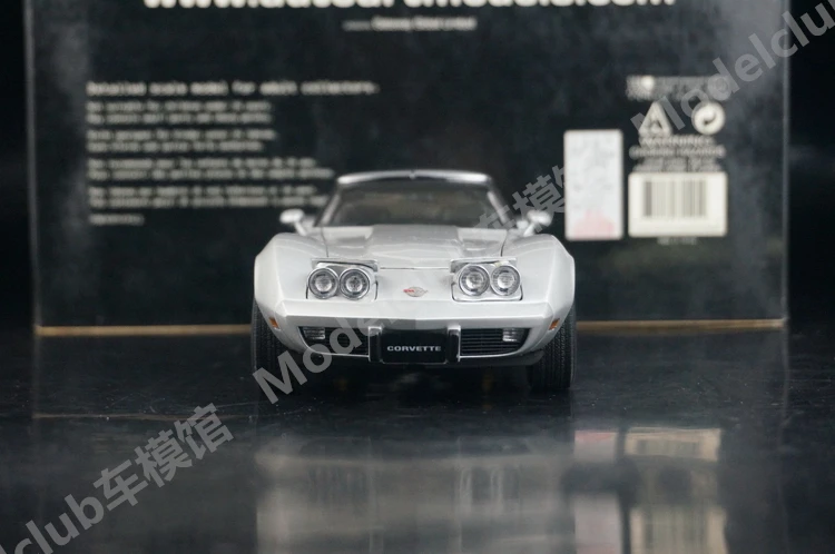Autoart 1:18 C3 1978 Silver 25th Anniversary Simulation Limited Edition All Open Alloy Metal Static Car Model Toy Gift