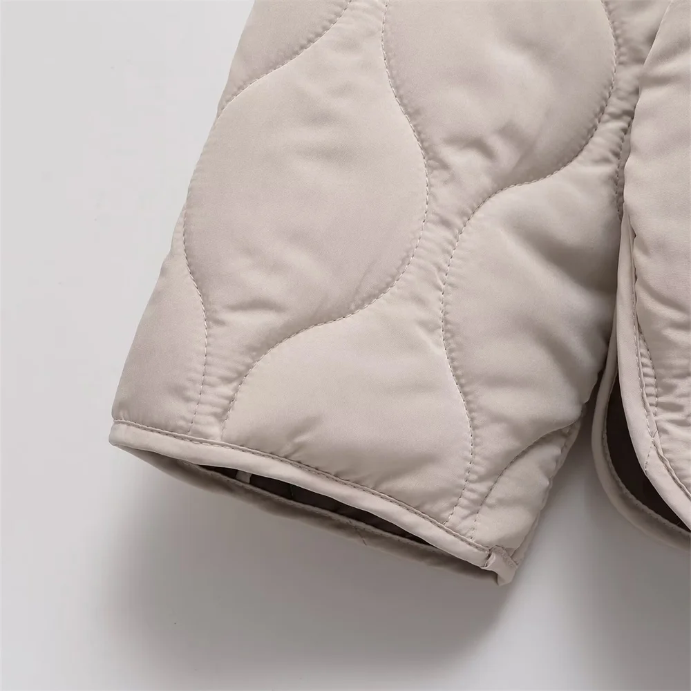 سترة نسائية قطنية مريحة بأكمام طويلة وبسيطة مع جيوب فضفاضة وديكور علوي دافئ