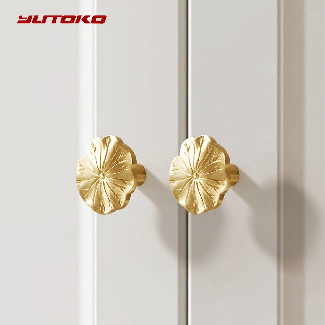 

YUTOKO Solid Brass French Luxury Creative Lotus Leaf Pull Handle Kitchen Cabinet Golden Knob Furniture Hardware Drawer Handle