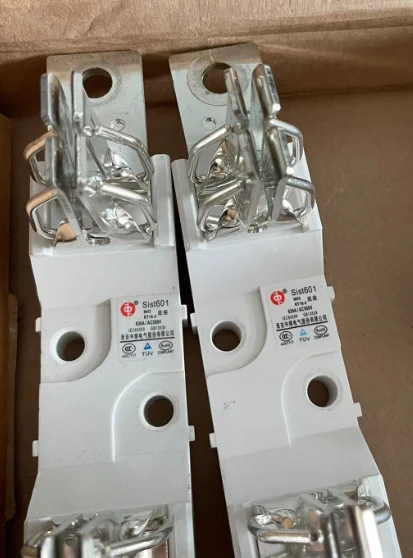 Sist601 NH3 RT16-3، قاعدة الصمامات من أنبوب الصمامات، قاعدة الصمامات الاتصال للسكين، قاعدة الصمامات لتثبيت وصلة الصمامات NH (السكين) #2