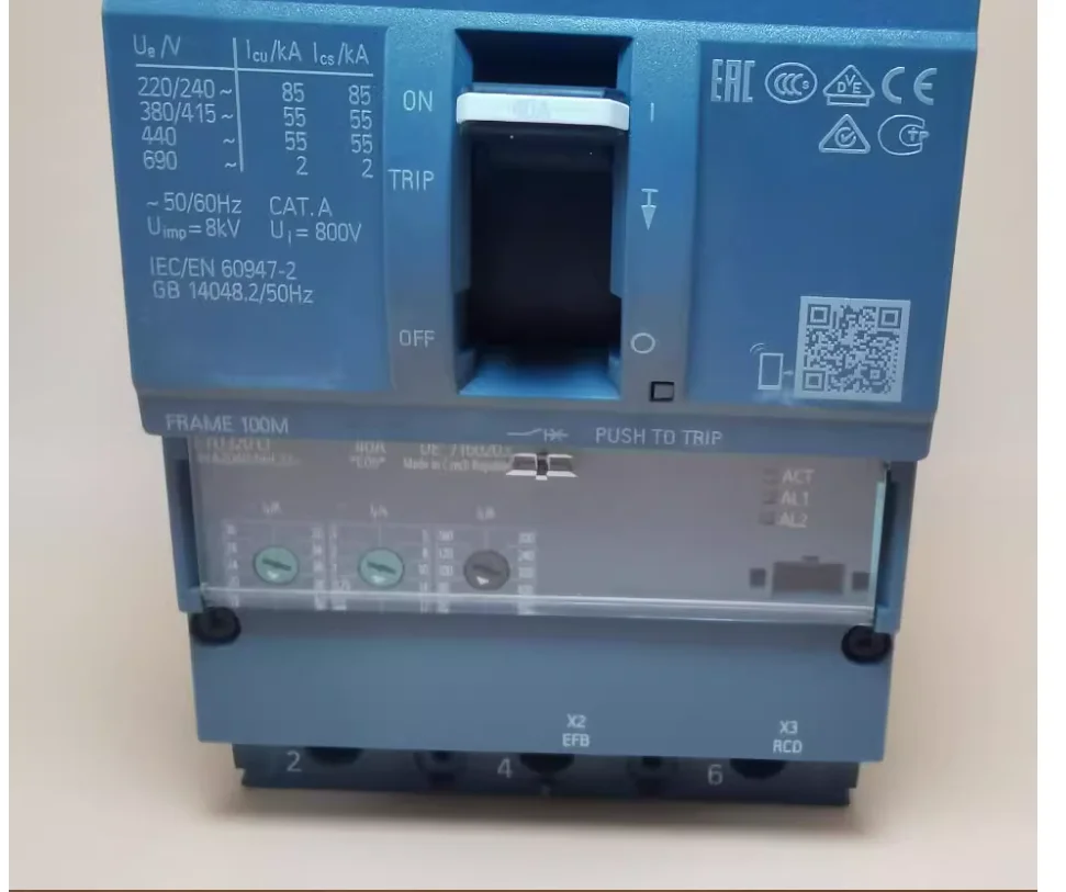 Original Circuit Breaker 3VA 40A 55kA 3P Fixed 3VA2040-5HL32-0AA0