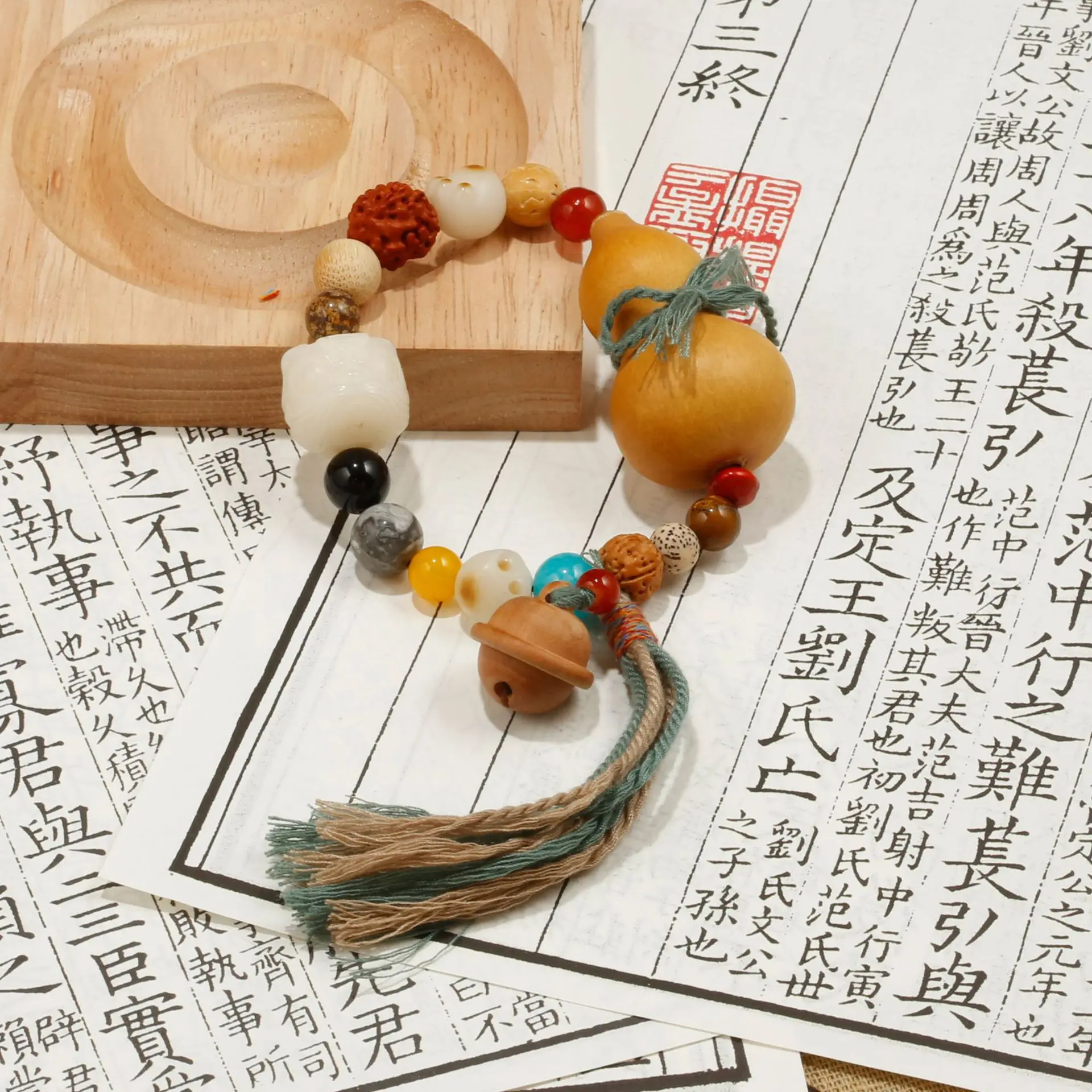 Original Duobao Natural Bodhi Awakening Lion t Grass Golden Gourd Artistic Bracelet Antique New Chinese Style Red Bean Jewelry
