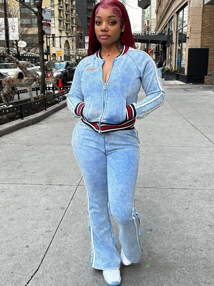 

Повседневные брюки микро-клеш для женщин, костюмные брюки для отдыха, со средней/низкой талией, из ПВХ-ткани, в полоску, модные женские