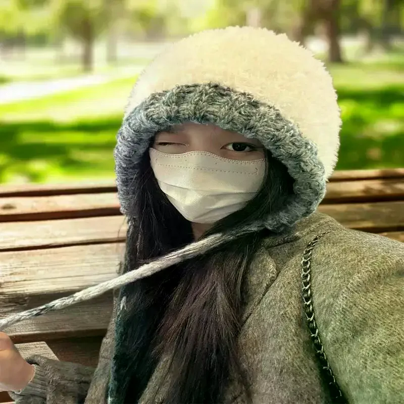 الشتاء النساء الدافئة الأذن حماية قبعة عصرية ومتعددة الاستخدامات محبوك قبعة مزدوجة الغرض حقيبة كروسبودي مقنعين قبعة