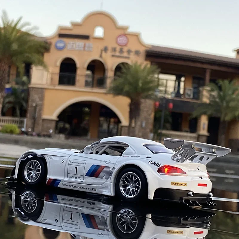 高軽量レーシングカーモデル,1:24,bmw z4, gt3,ダイキャストメタル,合金,ミニチュアモデル,フリーホイール