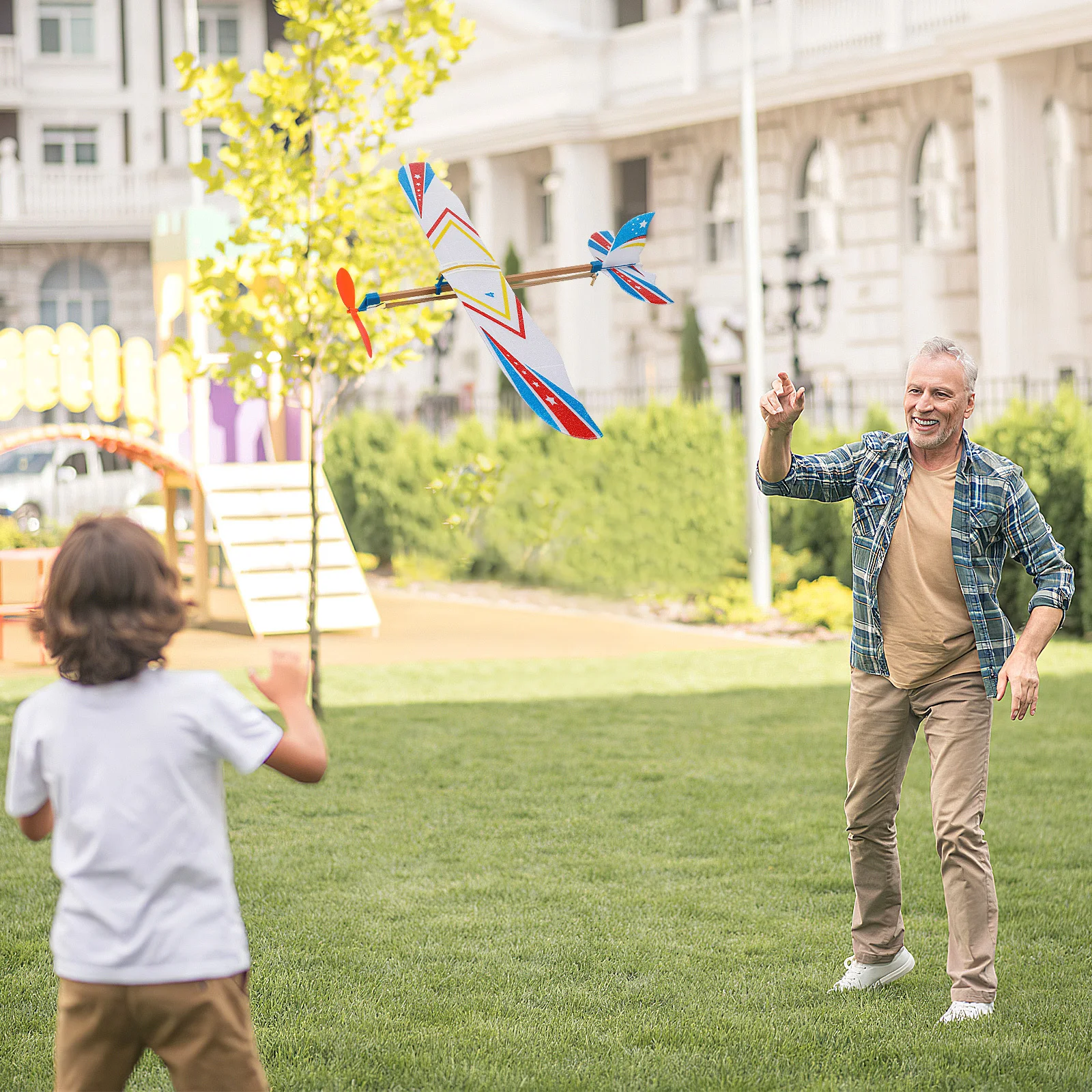 เครื่องบินร่อน DIY 5 ชิ้น ชุดของเล่นเสริมพัฒนาการเด็ก สีสันสดใส สำหรับเด็ก ไม่ใช่รถบังคับวิทยุ