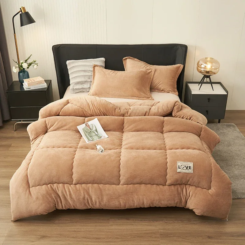 Super Thick Milk Velvet Winter Comforter Soft Fluffy Skin-Friendly Quilted Blanket for Bed Solid Color Warm Autumn Winter Quilt