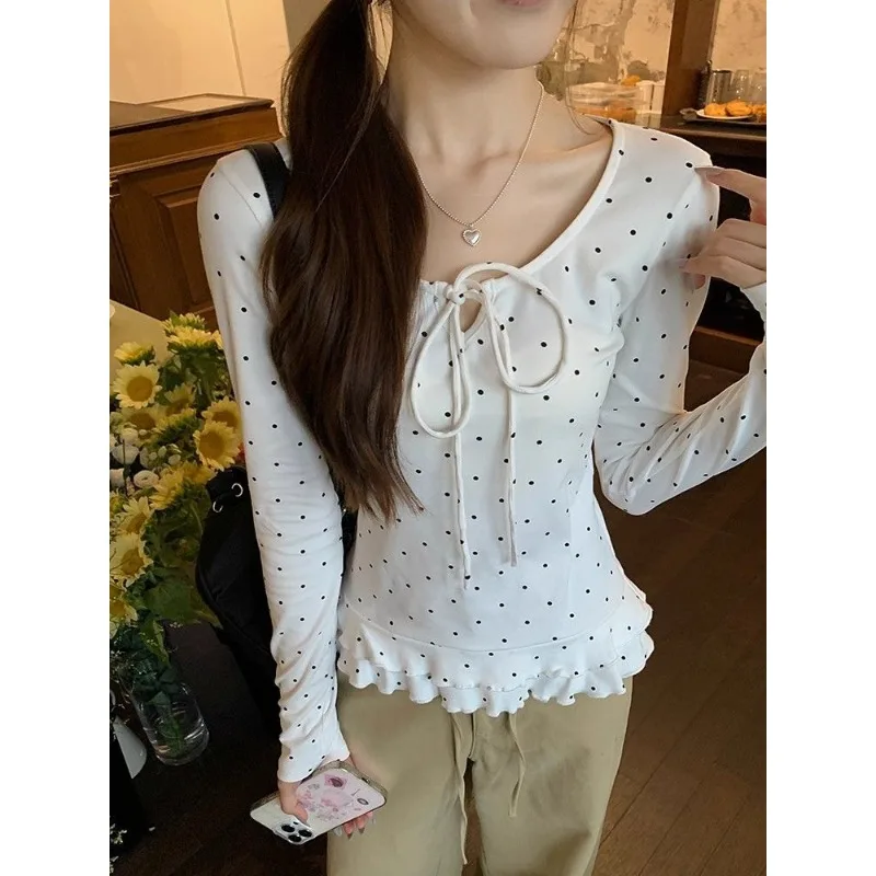 

Милая девчачья модная футболка с длинными рукавами и серьгами для женщин, топ с круглым вырезом и галстуком-бабочкой в качестве основы