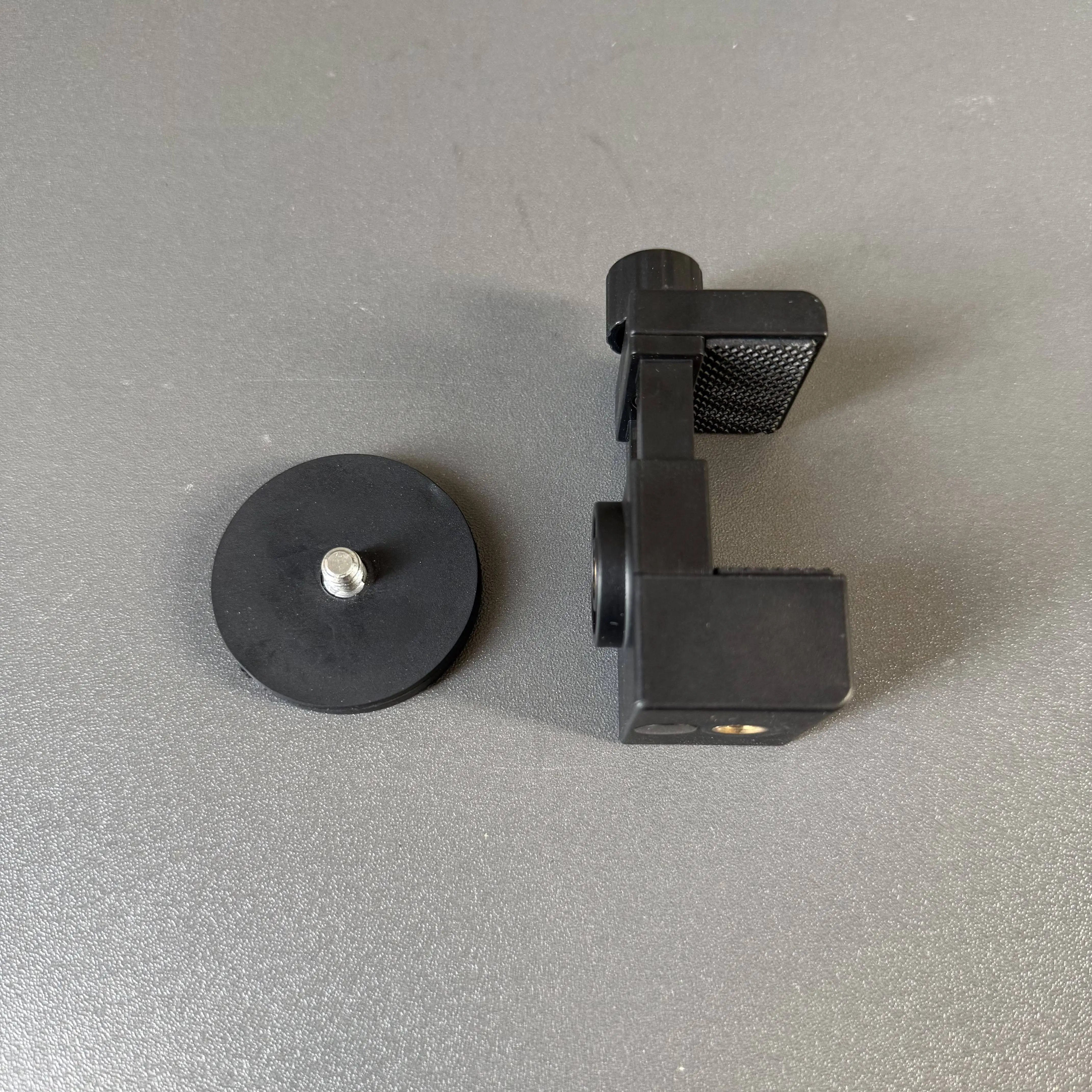 Outdoor-Magnethalterung mit Schraubbefestigung Kleine Kamerahalterung Powerbank-Halterung Starker Magnet