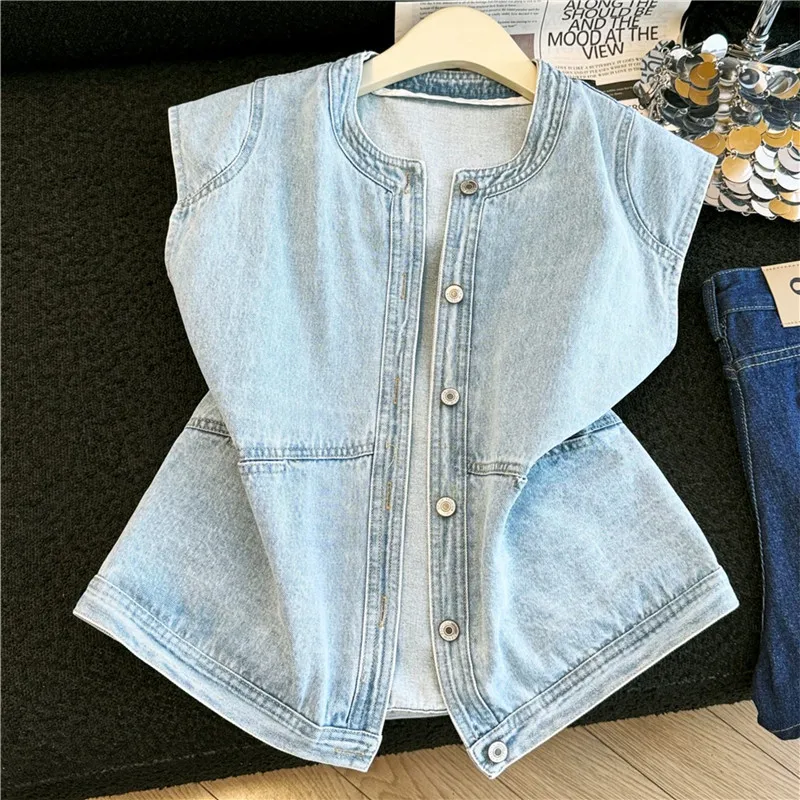 

2026 Summer New Women Short Denim Vest Vintage Light blue Slim Thin Round Neck Single-breasted Sleeveless Jeans Waistcoat Female