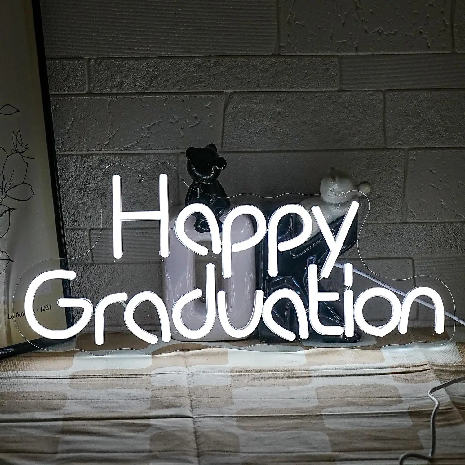 Happy Graduation Neon Sign Graduation Neon Light -Perfect Party Wall Decor for Celebrations,A Thoughtful Gift Idea for Graduates