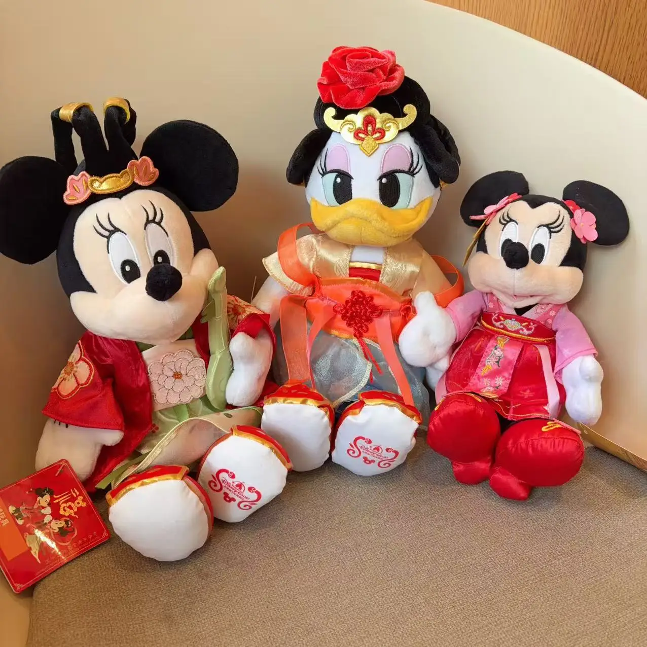 42-50 cm Disney Anime poupées grande taille Mickey Mouse anniversaire poupées Peluche jouets Anime Figure animaux en Peluche enfants cadeaux