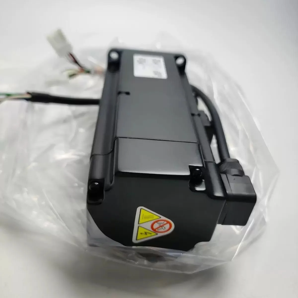 SERVO MOTOR SGMPH-01A1A-YR61 SGMPH-15AAA41 Original Free Shipping Interface Module for CNC Machining