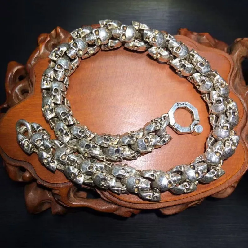 

Classic fashion Antique Chinese Tibetan Silver Bracelet To Ward Off Evil Spirits Fashionable Personalized Men Women Gift