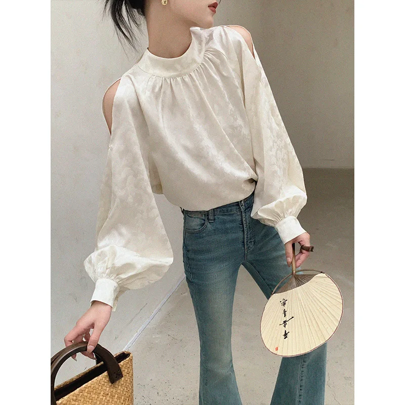 2024 Spring/Summer New White Off Shoulder Stand up Collar Shirt for Women, Fashionable and Loose Top