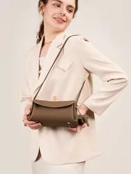 Crossbody Bag Women's Bag 2024 new fashion summer exquisite Genuine leather soft leather small bag