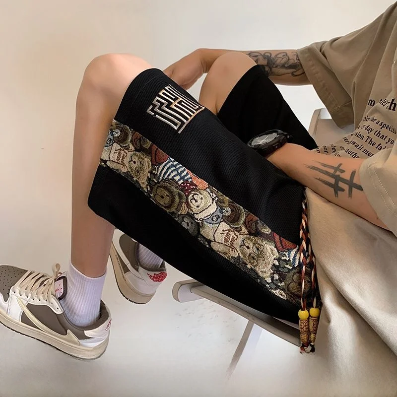 

Американские повседневные мужские брюки, летняя свободная верхняя одежда, баскетбольная спортивная длина, длина пять четвертей, вышитая молодежная мода