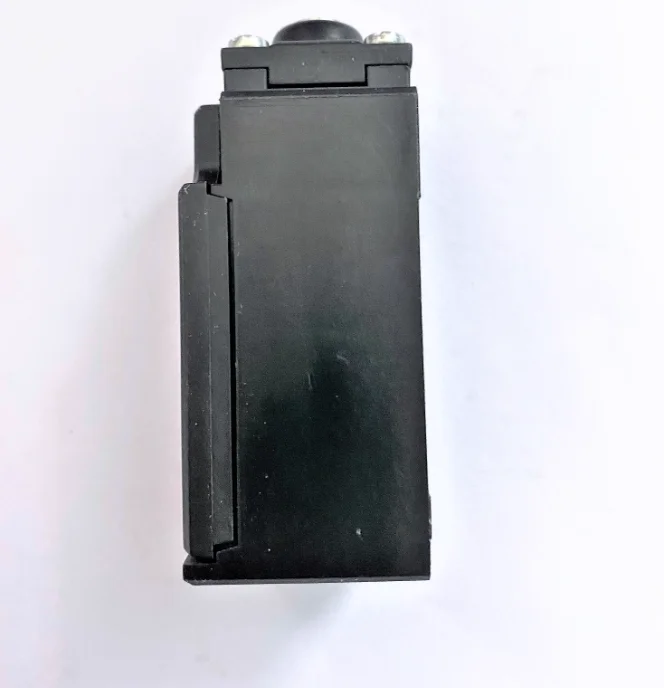 

New original COMEPI AP4T14Z11 limit switch