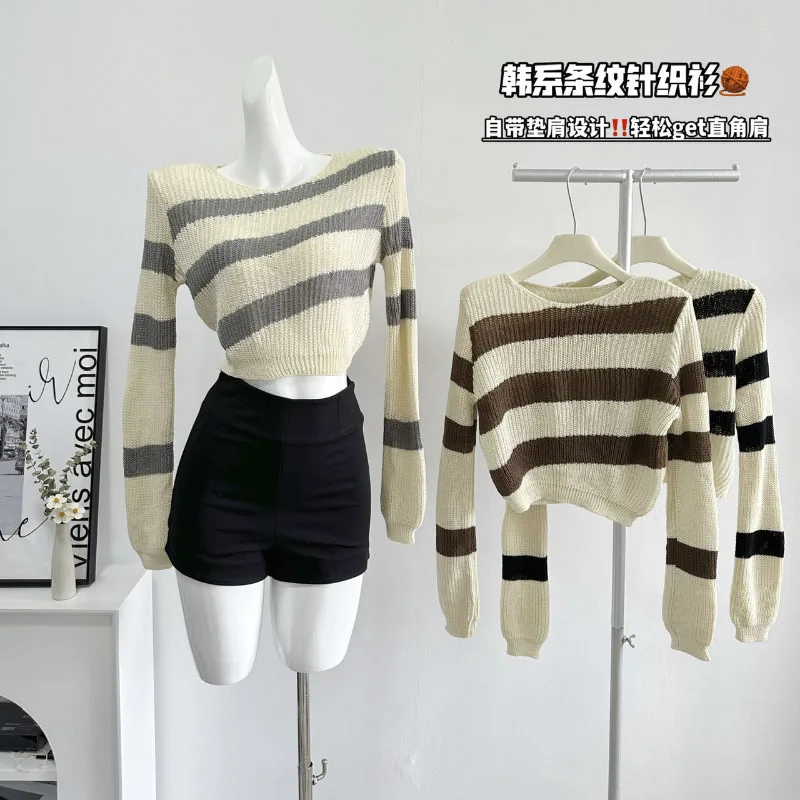 

Striped Design Sexy Women's Crop Knit Sweater Round Neck Chic Design Streetwear Design Women Autumn And Winter Slim-fit Sweater