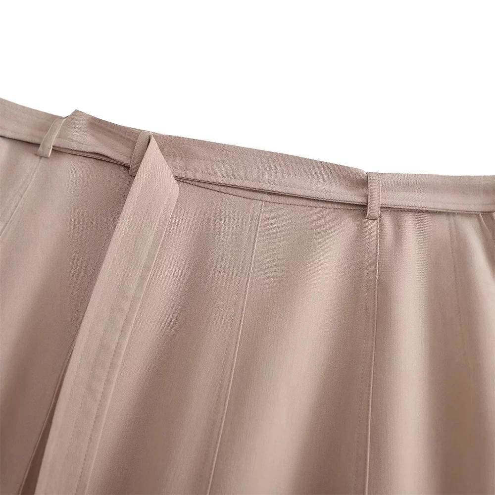 حزام فيلكرو على الموضة الأوروبية والأمريكية بلون سادة كاجوال متعدد الاستخدامات مع جيب ثلاثي الأبعاد نصف طول للنساء