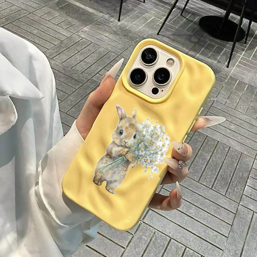 Niedliches Kaninchen mit Blumen Handyhülle für iPhone 17 16 15 14 13 12 11 Pro Max 14 Plus 17Air Falten-Wellen Weiche Silikonhülle – Detail 5