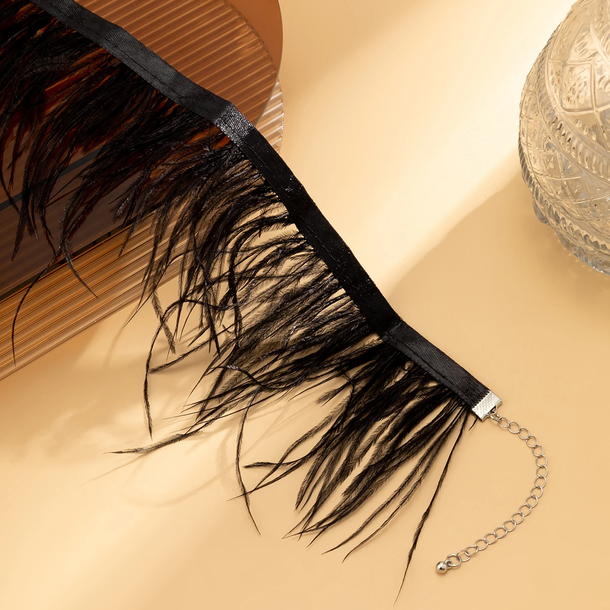 Long Feather Tassel Brush Choker Necklace for Women Trendy Charms Collar on Neck Jewelry Accessories 2023 Fashion Female Gifts