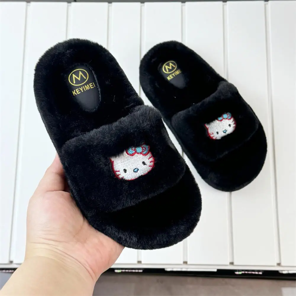 Hello Kitty sandal wanita, Kasut kartun lucu musim dingin katun hangat untuk hadiah