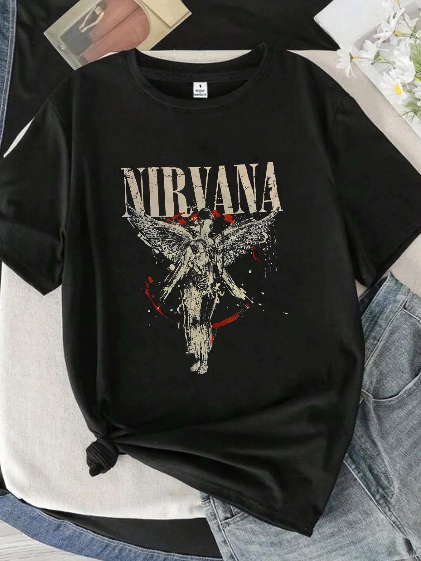 Nirvana Band T Shirt Men Women Cotton Graphic Printed Short Sleeve Round Neck Retro Streetwear Graffiti Tee Summer 2026 Hot Sale