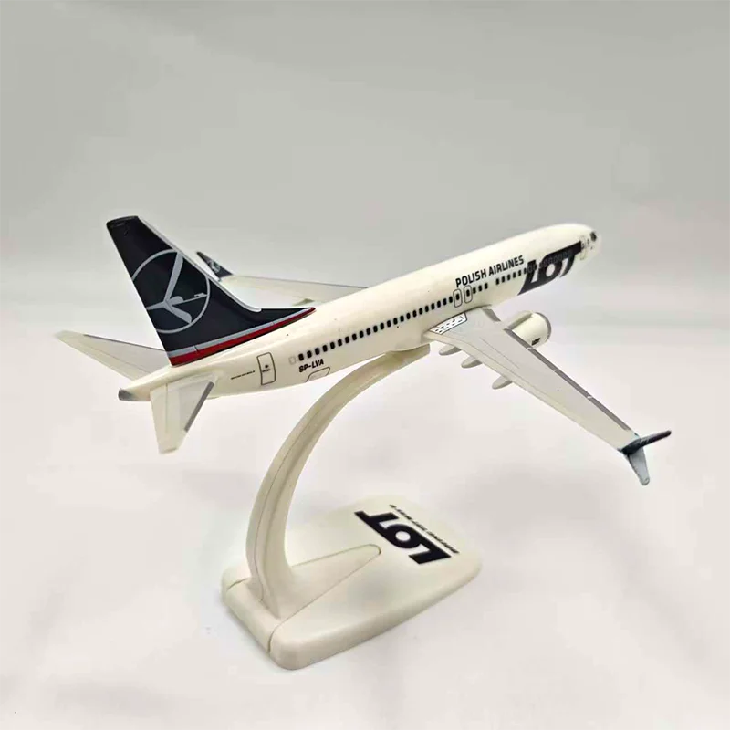 Масштаб 1:200 B737MAX8, пластиковая модель самолета, статическая коллекция, украшенные праздничные подарки, игрушки, сувенирный подарок