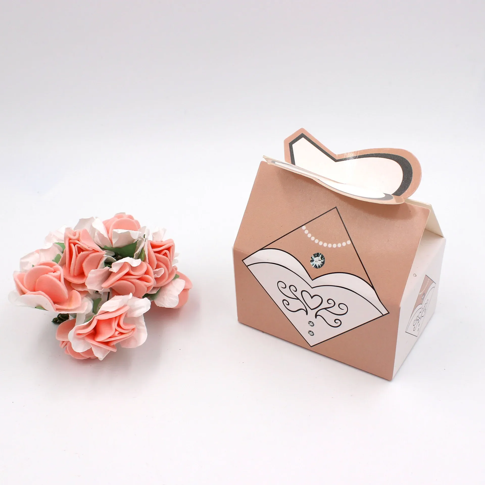 50/100 Pcs/pack Lovely Pink Bridal Gift Cases Groom Tuxedo Bride Dress Gown Ribbon Wedding Favor Candy Box