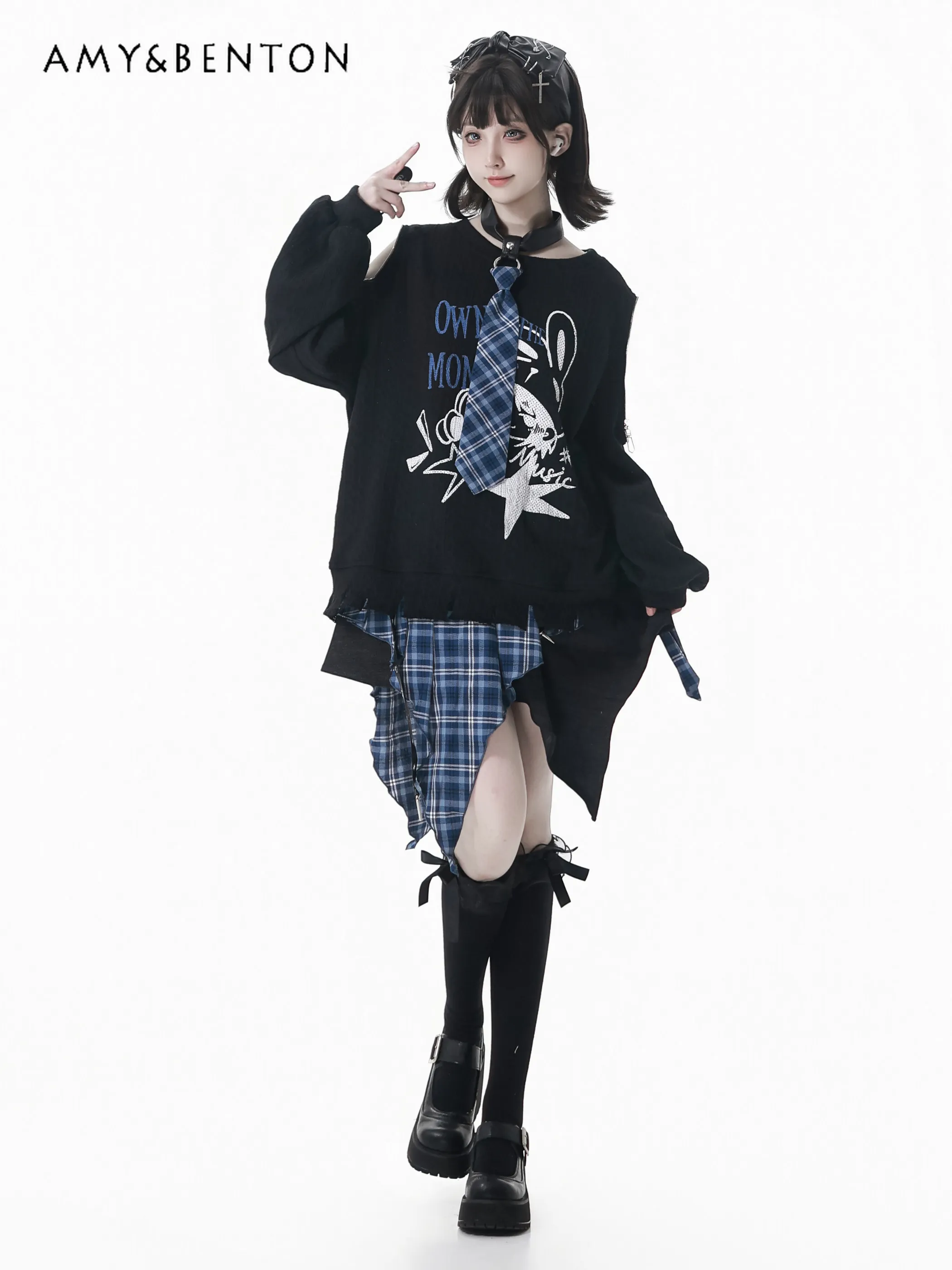 

Японский повседневный комплект в стиле колледж: милый свитшот с аниме-принтом и брюки с цветовыми блоками, в стиле Харадзюку