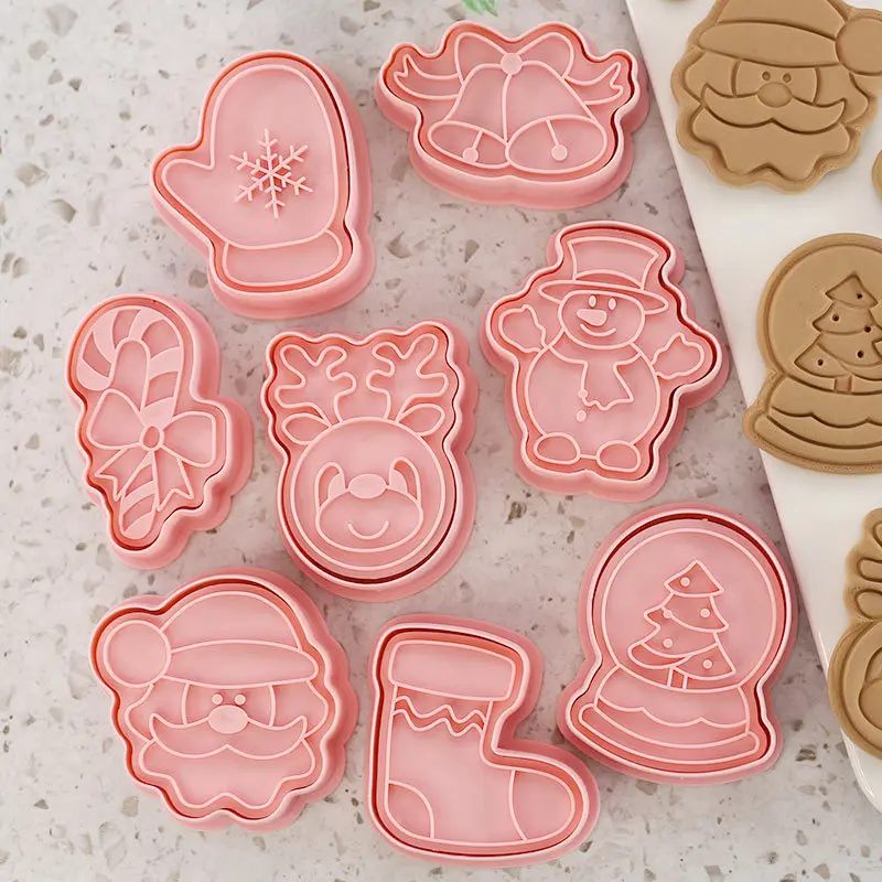 8/10Pcs 3D Christmas Cookie Cutters Biscuit Mold Plastic Cartoon Pressable Cookie Stamp Xmas New Year Decor Pastry Bakeware