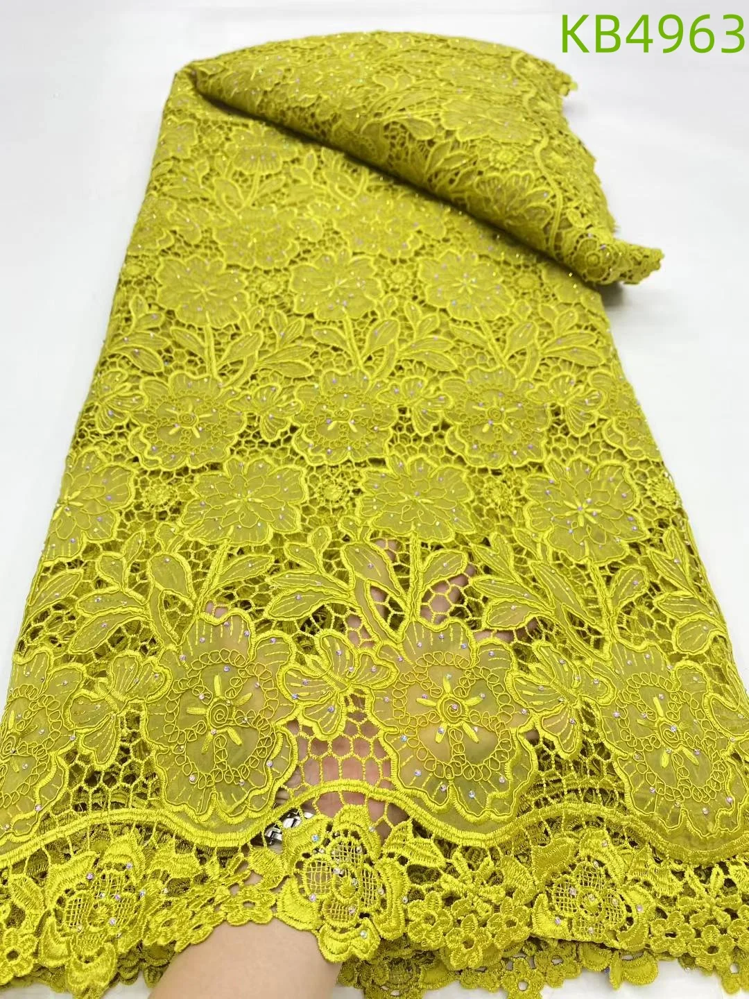 الأفريقي جبر أقمشة الدانتيل 2025 شمسيّة دانتيل عالية الجودة 5 ياردة الوردي نيجيريا الأحجار الحبل أقمشة الدانتيل لفساتين الحفلات المسائية KB4963