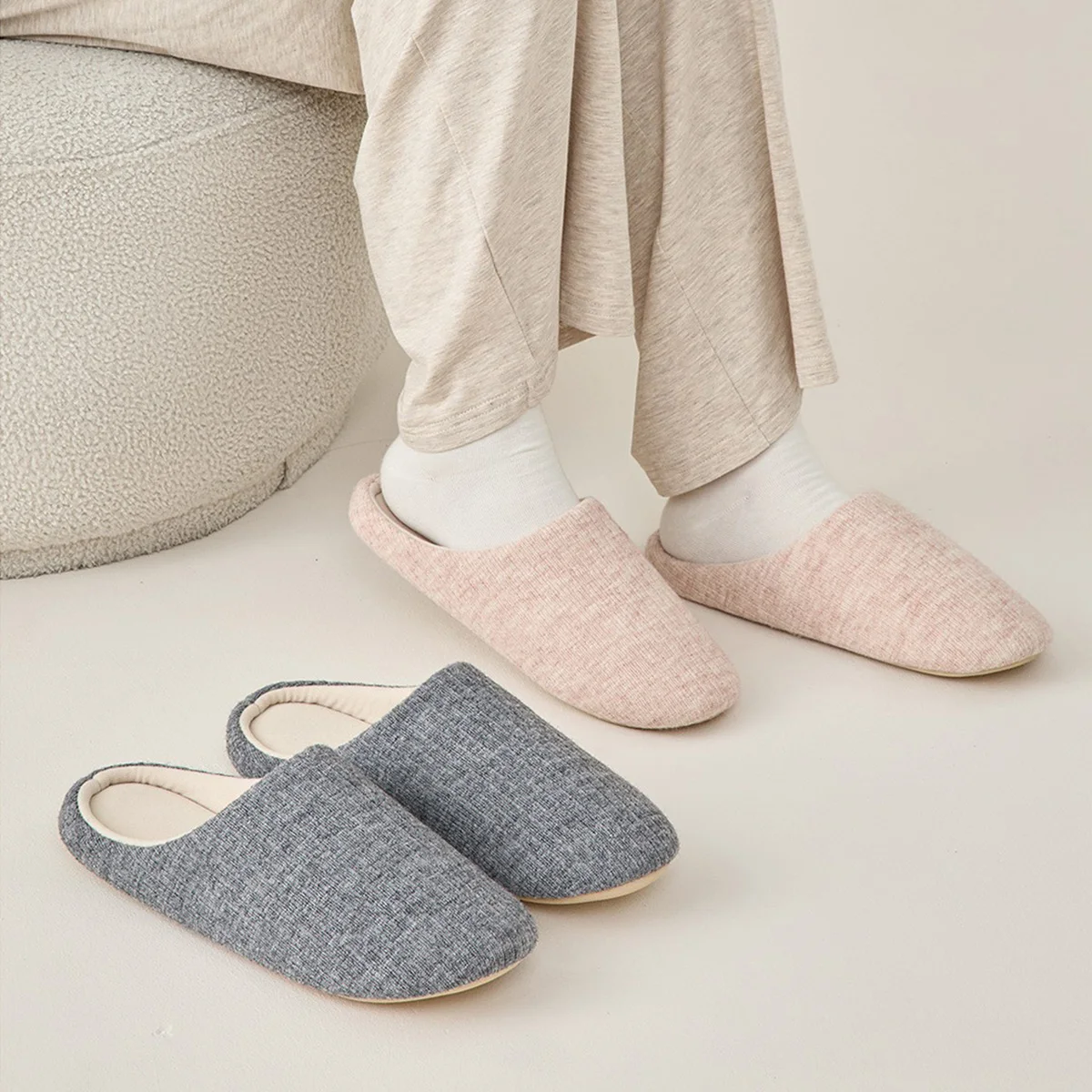 

New Women Men Home Slippers Soft Slipper Autumn Winter Warm Indoor Slides Non-slip Couples Shoes Bedroom Light Silence Flats