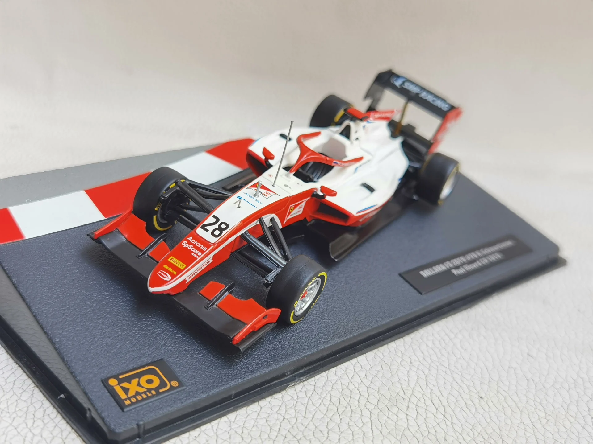 

Diecast IXO 1/43 Scale DALLARA F3 2019 #28 Formula Car Alloy Car Model Collectible Toy Gift Souvenir Display Ornament