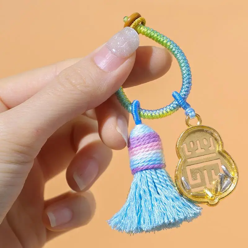 Chinesischer Stil Kürbis-Glücksbringer Schlüsselanhänger 1 Stück Exquisiter Taschenanhänger Dekoration für den täglichen Gebrauch Abschluss-Souvenir-Geschenk – Detail 4