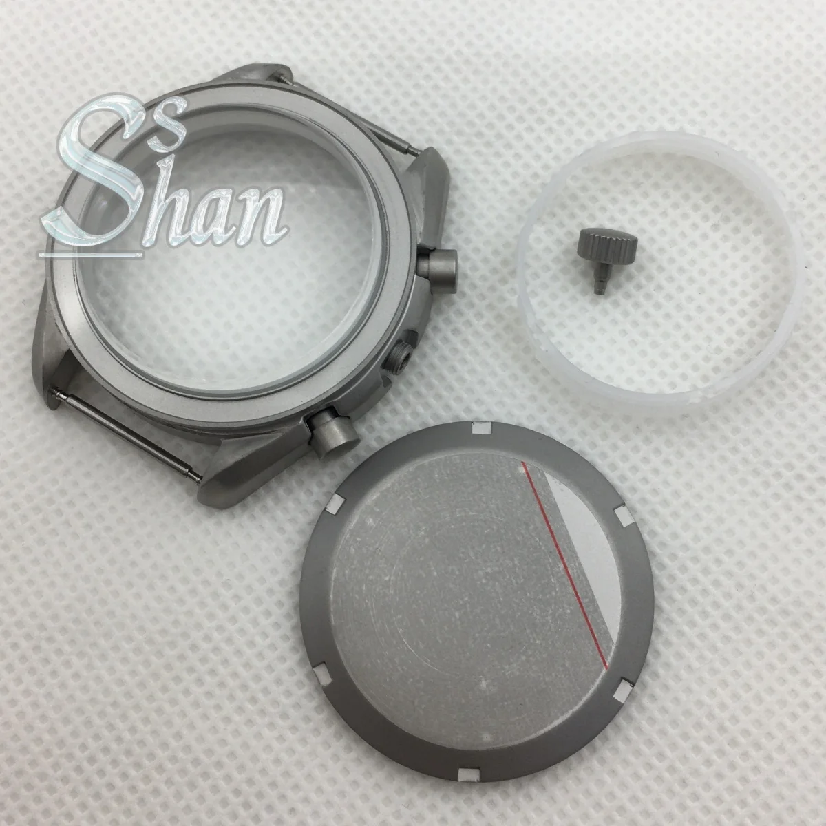 Хронограф диаметром 40 мм с куполообразным корпусом из стекла с покрытием подходит для замены кварцевого механизма VK63A.