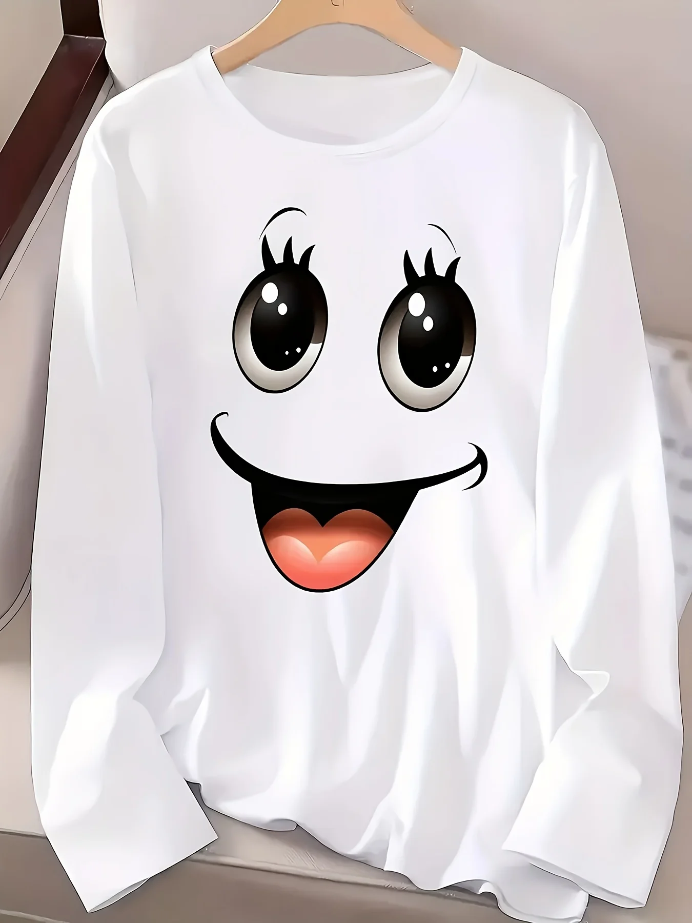 Spring and Autumn Women's 100% Cotton Fashion Casual Loose 3D Smile Pattern Printed Long Sleeve Round Neck T-shirt