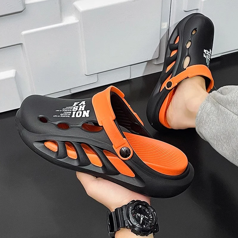

2024 Summer New Men's Casual Sandals Garden Shoes Fashion Versatile Indoor and Outdoor Slippers Thick Sole Anti slip Beach Shoes