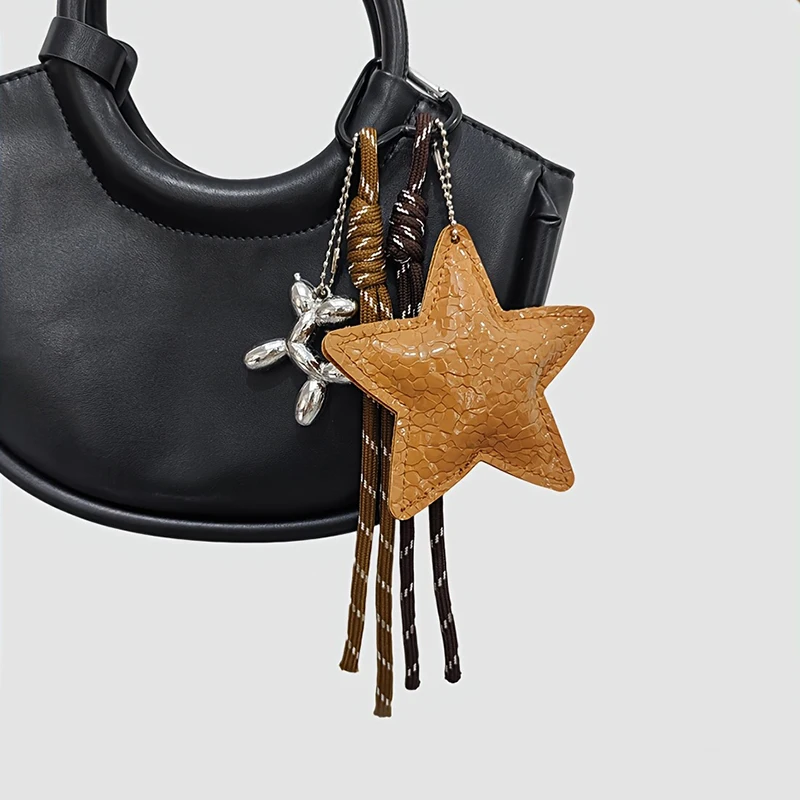 Neuer Leder-Stern-Taschenanhänger, niedlicher Ballonhund, dekorativer Schlüsselanhänger, modisches geflochtenes Seil, Taschenhängedeko – Detail 1