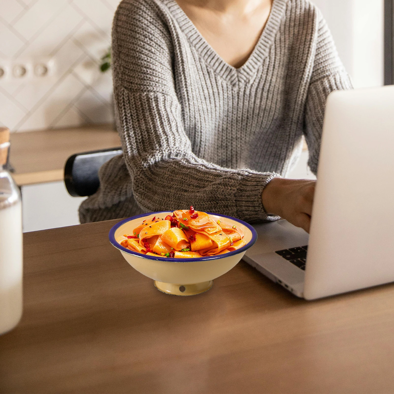 

2pcs Vintage Enamel Soup Salad Mixing Basin Deep Lard Vegetable Storage Kitchenware Household Dinnerware Retro Enameled Soup