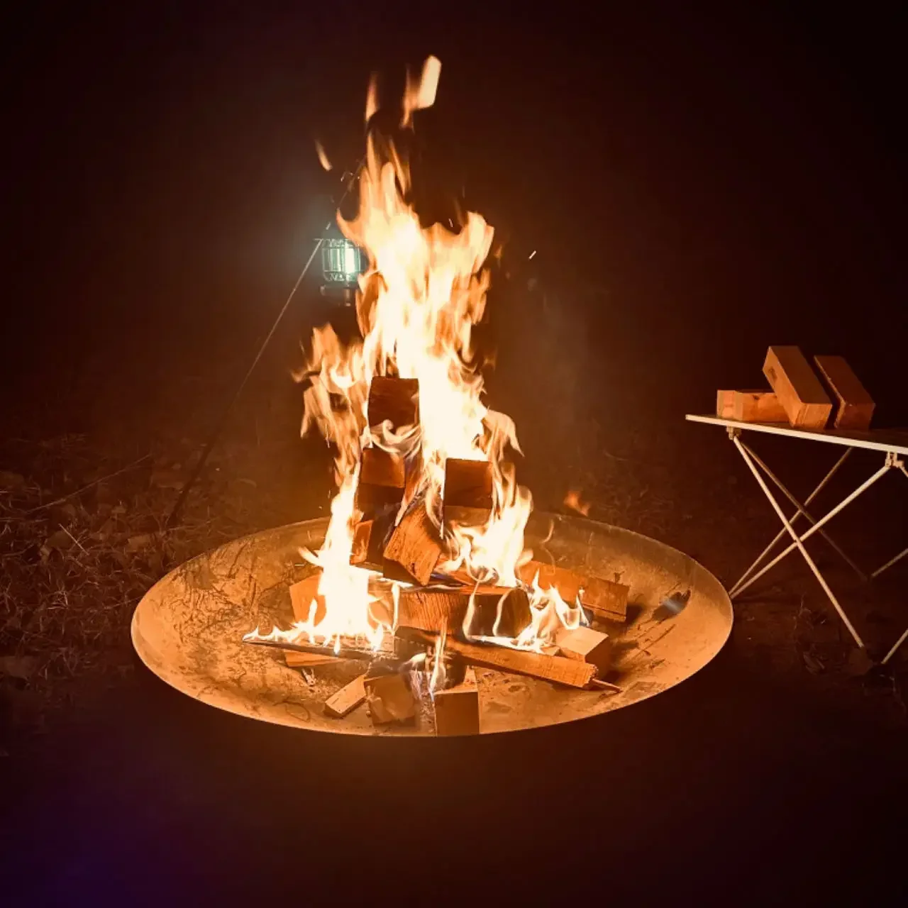 Outdoor camp bonfire basin, hotel homestay courtyard party fire table, household heating fire metal basin