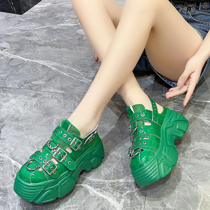 New Thick Sole Punk Sandals Women Wrap Toe Hollow Outs Roman Sandalias Women Casual Beach Slippers Summer Platform Sandals Woman