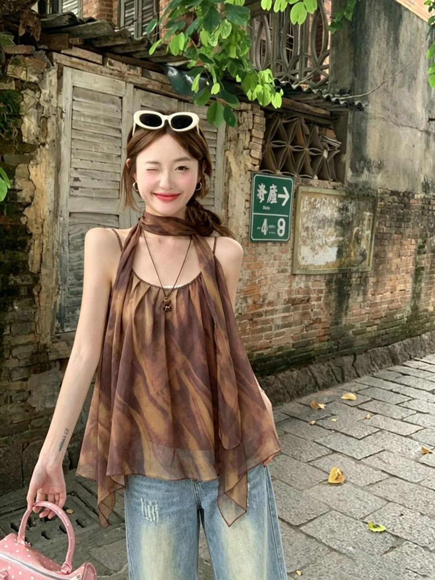 

Summer 2026 Women's Loose V-neck Halter Top Tie Dye Print Asymmetrical Hem Casual Style Printed Casual Wear Ladies' Top