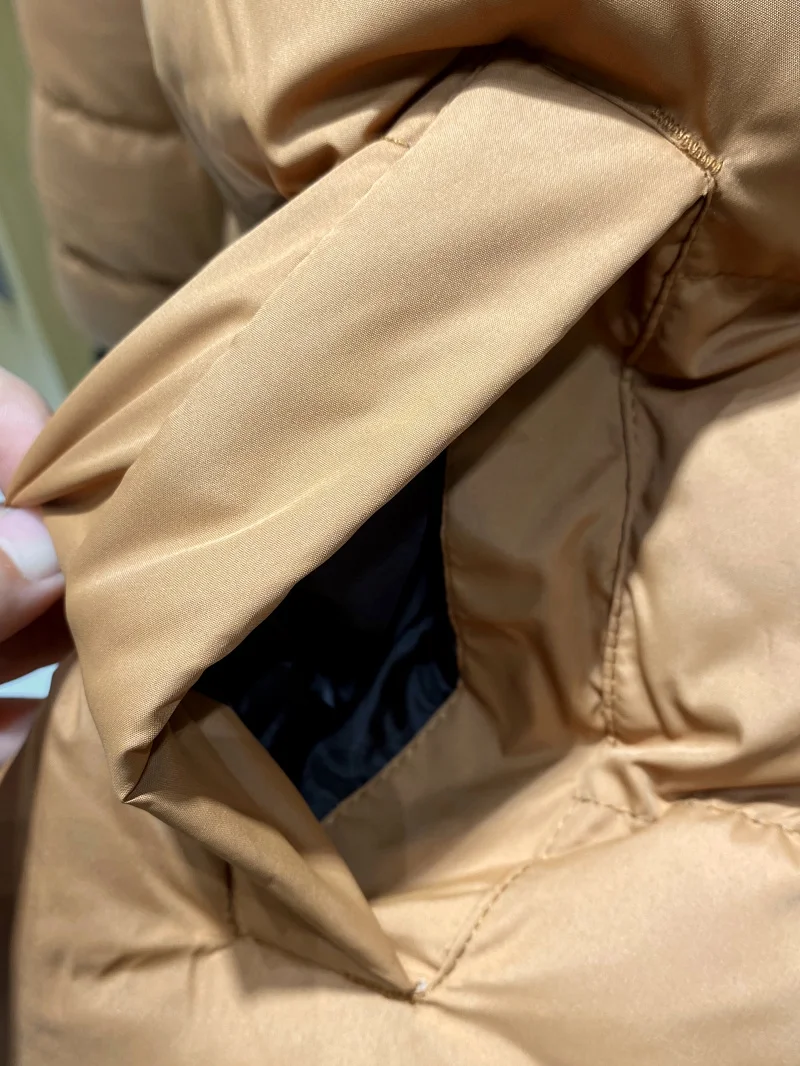 معطف بقلنسوة كاجوال للرجال من القطن الدافئ من Thiened مقاوم للرياح ومقاوم للماء وديكور بسحاب للشباب