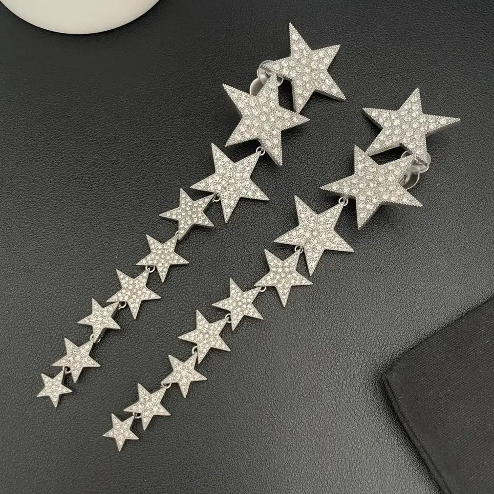 

Earrings Exaggerated Retro Light Luxury Senior Sense Pentagonal Star Fringe Long Ear Clip Can Be Worn Without Ear Holes For