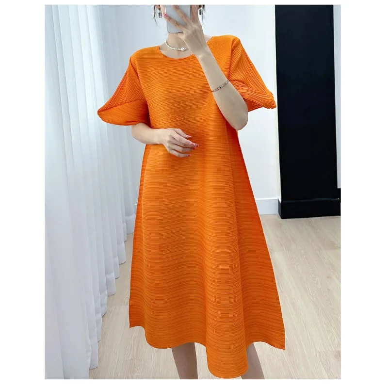 

GGHK Miyake Women's Pleated Dress 2023 Summer and Autumn New Solid Color Round Neck Loose Large Size Elegant Dresses