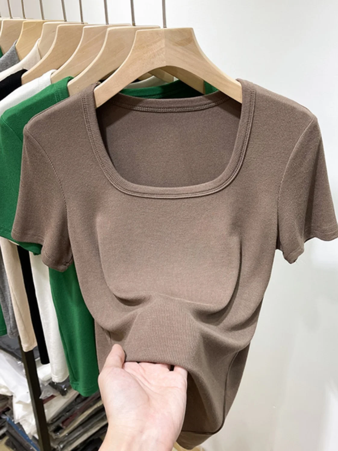 2024 New Style Women's Slim Fit Short Sleeve T-Shirt Square Collar Thread Design Fashionable Spring Summer Top Casual Wear